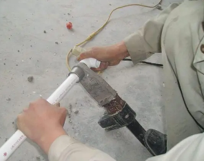 漠河漏水维修电话